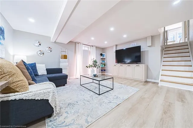 Additional image 31 of 11 Dydzak Crt