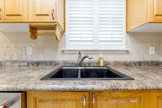 Additional image 13 of 37 Grassmere Cres