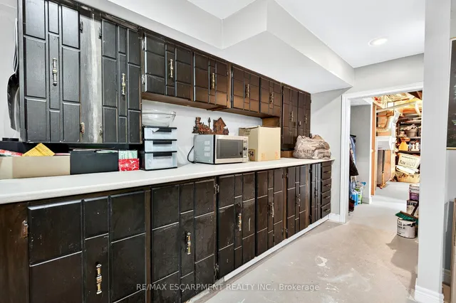 Additional image 29 of 593 Braemore Rd