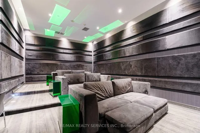 Additional image 6 of 352 Front St Unit 1413