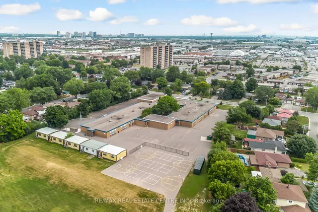 Additional image 40 of 9 Watson Cres