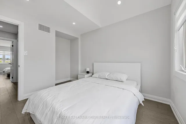 Additional image 19 of 193 Robert Parkinson Dr