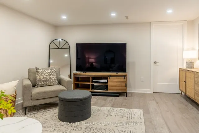 Additional image 28 of 1004 Marley Cres