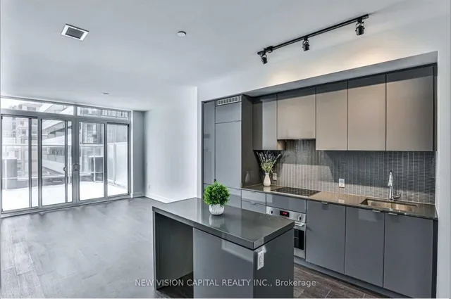 7 Grenville St Unit 715