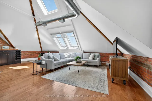 Additional image 14 of 200 STINSON St Unit PH8