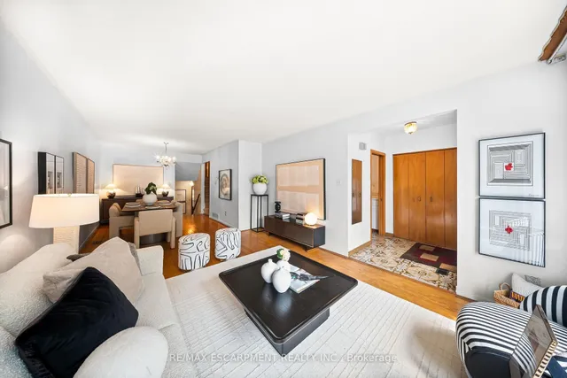 Additional image 6 of 1065 Franconia Dr