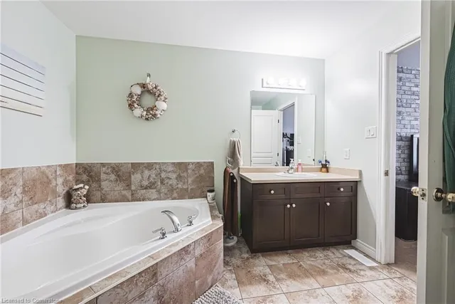 Additional image 29 of 103 Donald Bell Dr