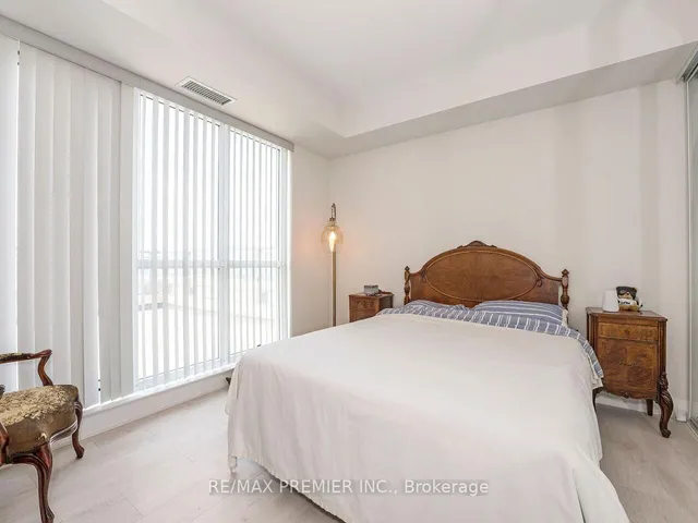 Additional image 21 of 15 Lynch St Unit 1805