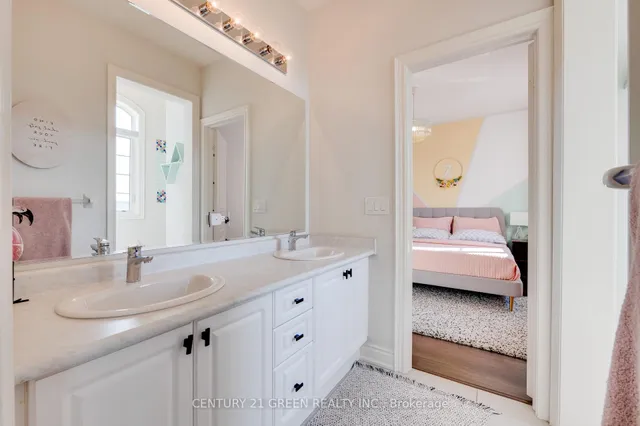 Additional image 27 of 1478 Day Terr