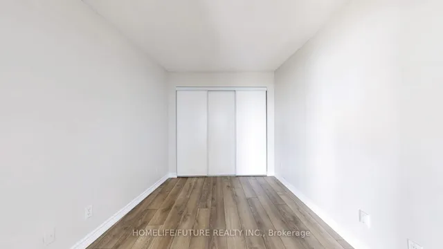 Additional image 21 of 410 Queens Quay Unit 1413