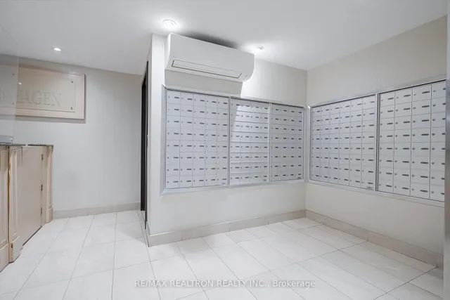 Additional image 32 of 2 Glamorgan Ave Unit 602