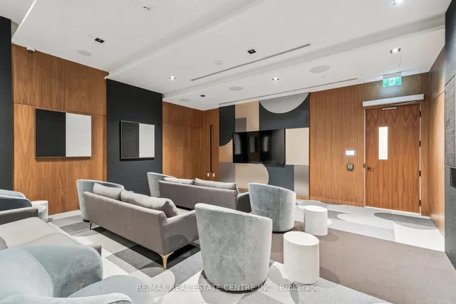 Additional image 31 of 509 Dundas St Unit 804