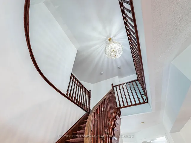 Additional image 18 of 26 Tangleridge Blvd