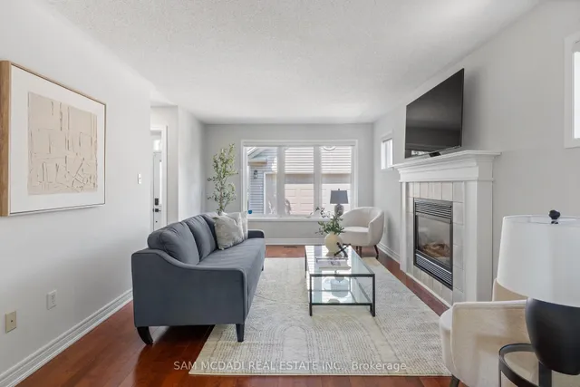 Additional image 9 of 1755 Crately Crt