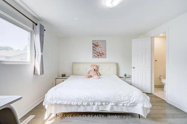 Additional image 36 of 81 Rakewood Cres