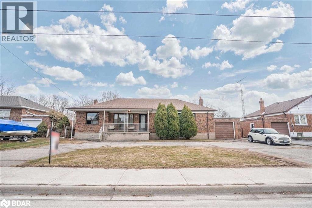 634 HYACINTHE Boulevard|Mississauga, Ontario L5A2C5