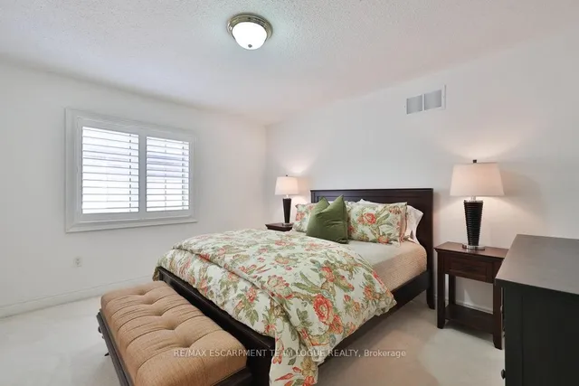 Additional image 34 of 4302 Clubview Dr