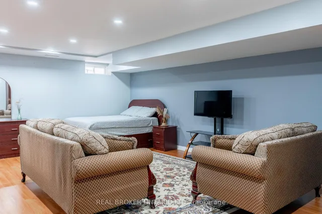 Additional image 30 of 21 Vivians Cres