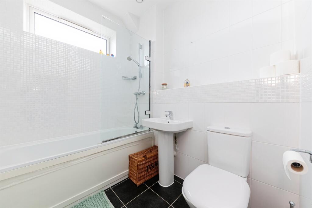 Additional image 13 of Otto Road, Welwyn Garden City