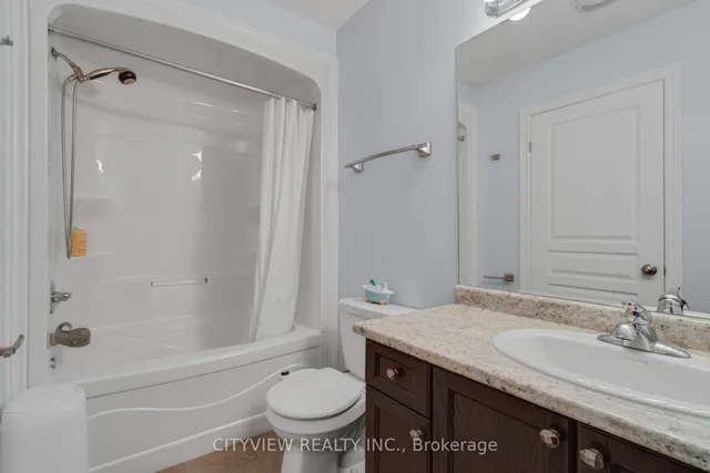 Additional image 16 of 41 Bellagio Ave
