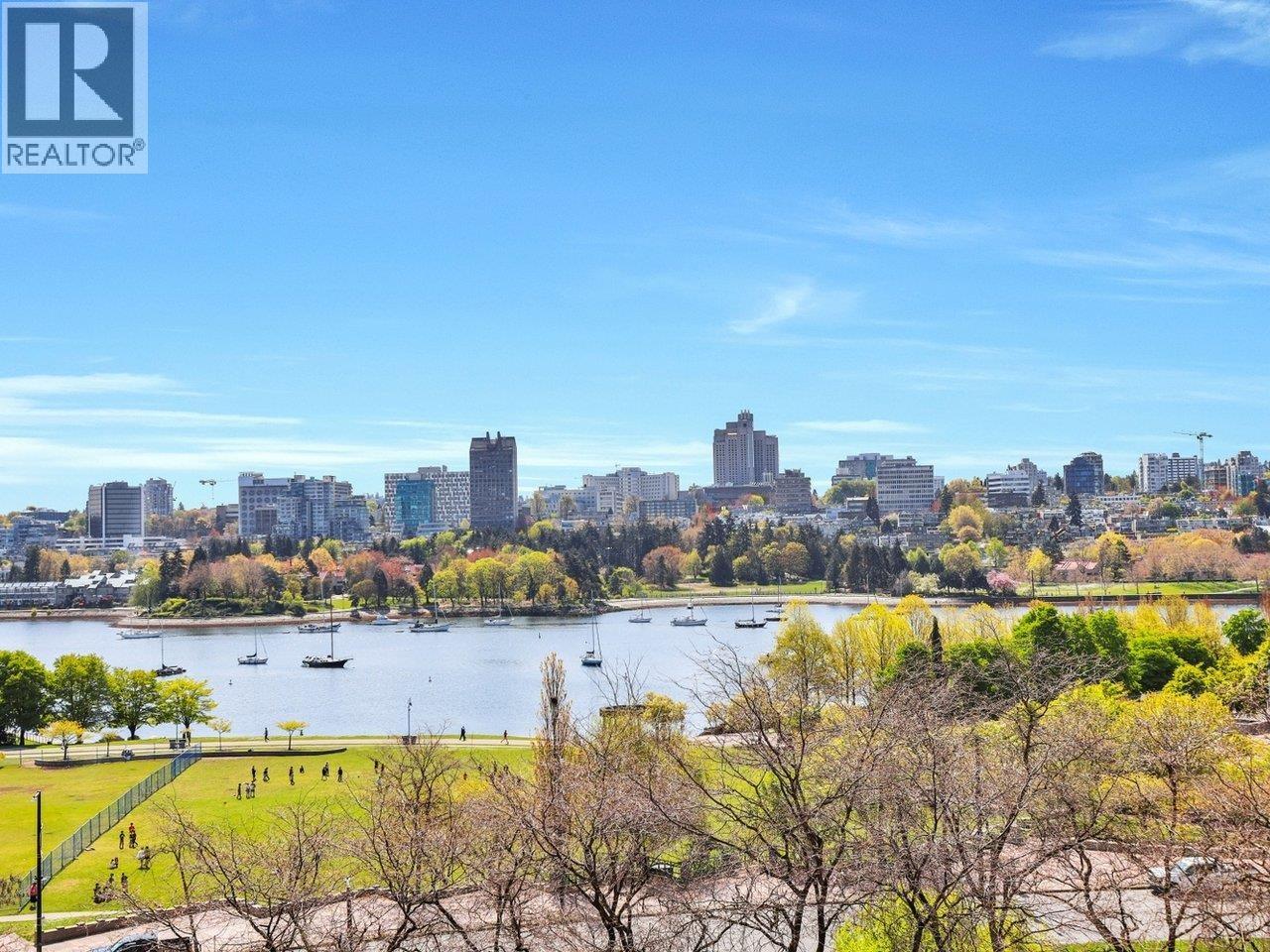 802 1318 HOMER STREET|Vancouver, British Columbia V6B6A7