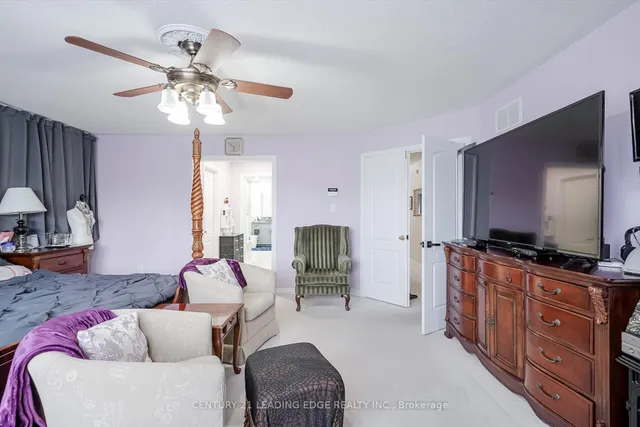 Additional image 30 of 31 Candlebrook Cres