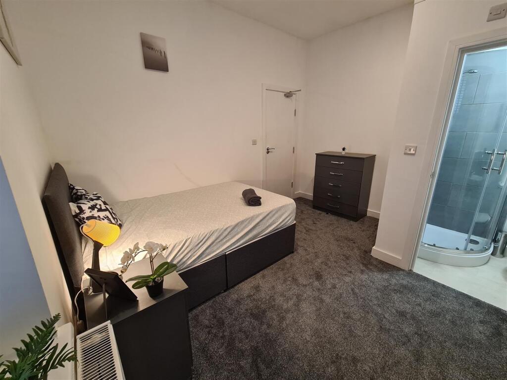 Additional image 11 of Bearwood Road, Smethwick, Birmingham