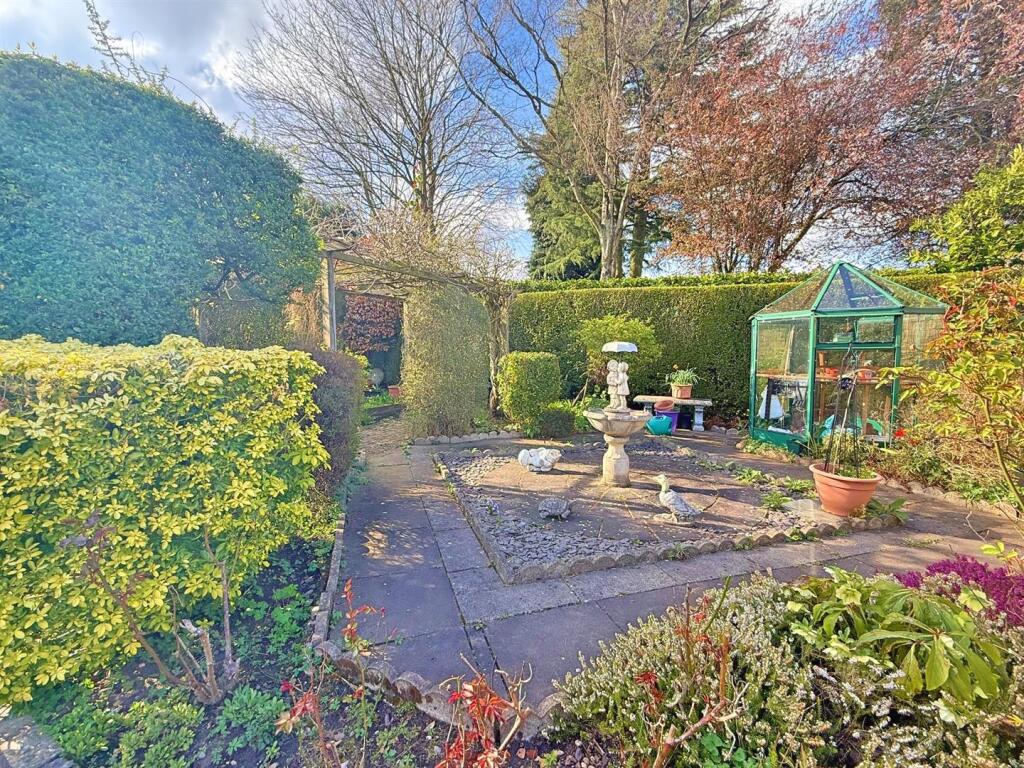 Additional image 20 of Edge Hill Road, Four Oaks