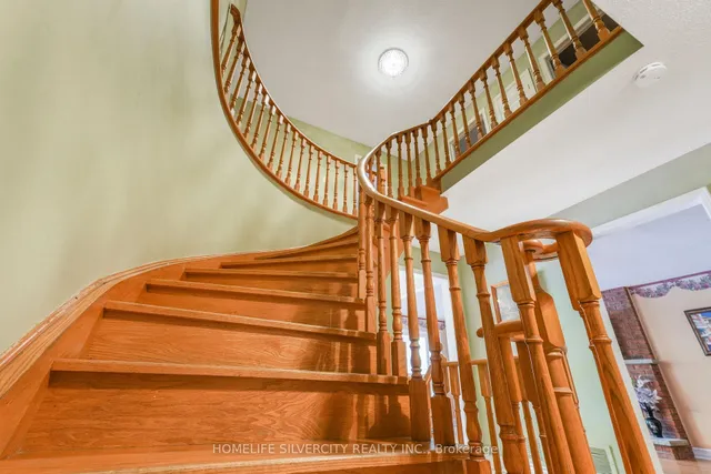 Additional image 24 of 16 Pacific Lane