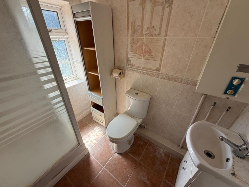 Additional image 13 of 54 Birch Crescent, Oldbury, B69 1UE