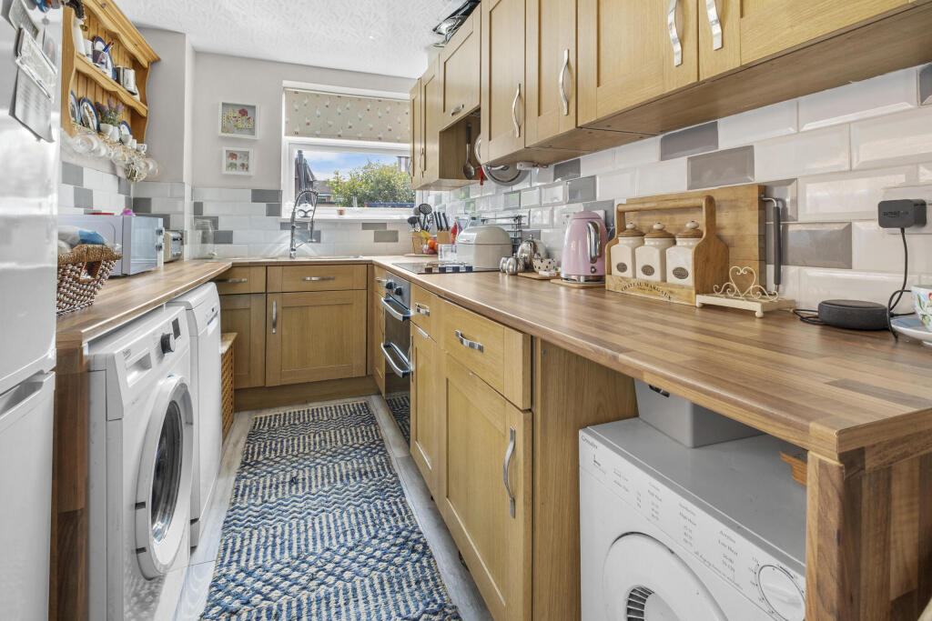 Additional image 6 of Martin Close, Bromsgrove B61 7BW