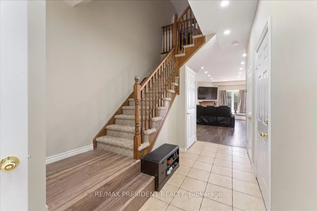 Additional image 7 of 285 Southbrook Dr