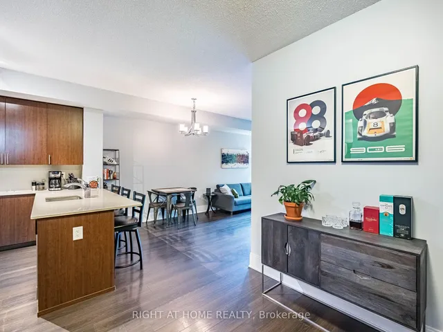 Additional image 7 of 560 Front St Unit 221