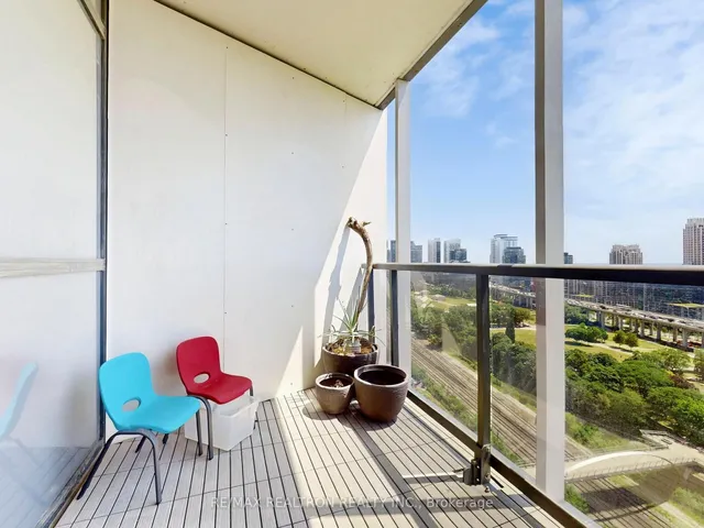 Additional image 33 of 30 Ordnance St Unit 1811