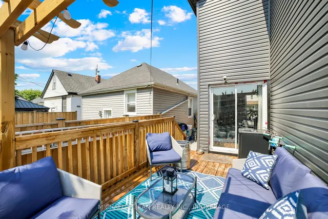 Additional image 38 of 6 Frederick Ave