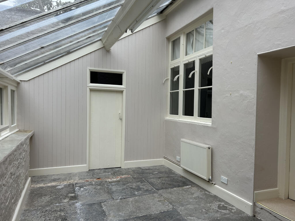 Additional image 4 of The Annexe, High Street, Butleigh