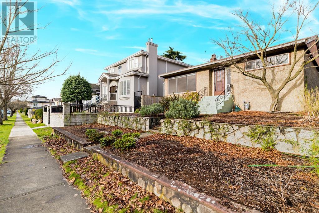 57 E 63RD AVENUE|Vancouver, British Columbia V5X2J5