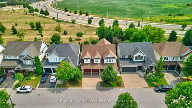 Additional image 3 of 5689 Roseville Crt