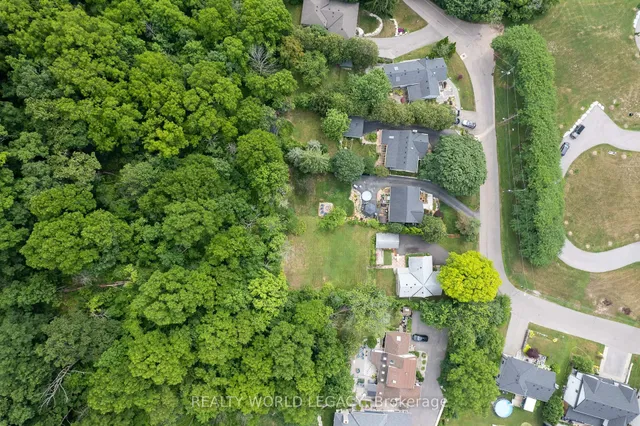 Additional image 50 of 44 Parkside Ave
