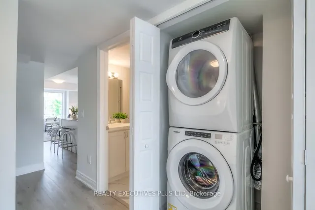 Additional image 22 of 173 William Duncan Rd Unit 2