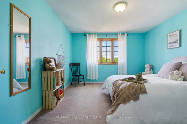 Additional image 24 of 10 Nature Crt