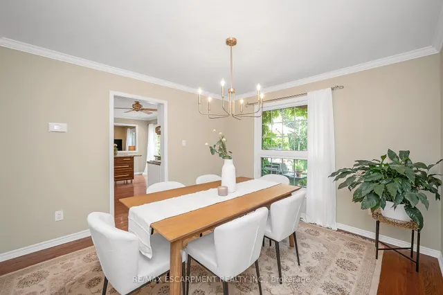 Additional image 11 of 1355 Edgeware Rd