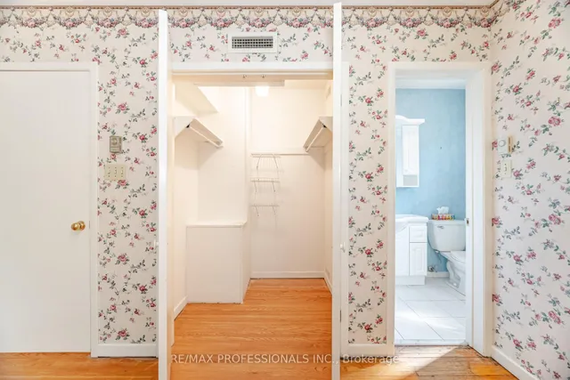 Additional image 20 of 3667 Beechollow Cres