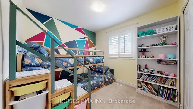 Additional image 17 of 641 Glen Moor Cres