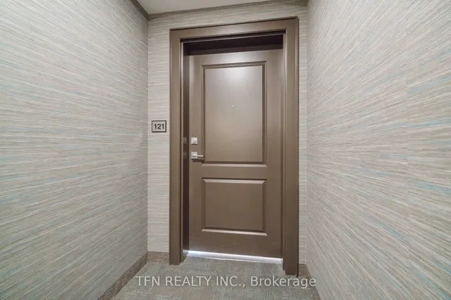 Additional image 8 of 460 Dundas St Unit 121