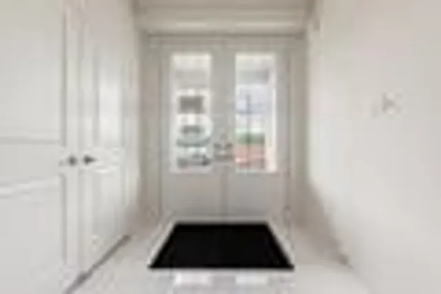 Additional image 5 of 333 Robert Parkinson Dr