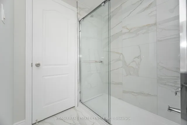 Additional image 43 of 76 Moffatt Ave
