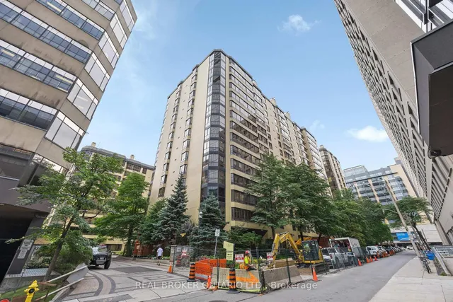 Additional image 3 of 280 Simcoe St Unit 206A