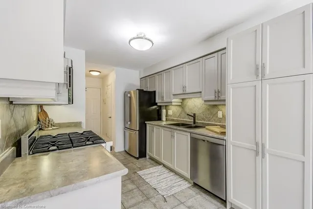 Additional image 23 of 7 Southside Pl Unit 57