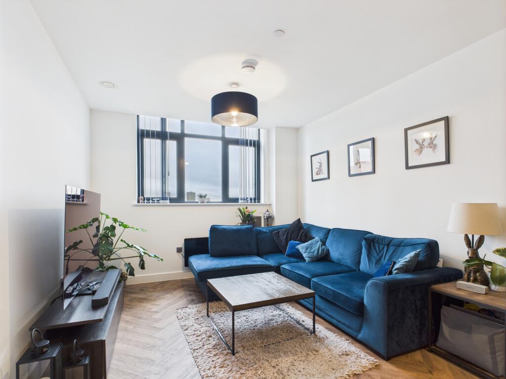 Additional image 3 of Apartment, Birmingham, B5